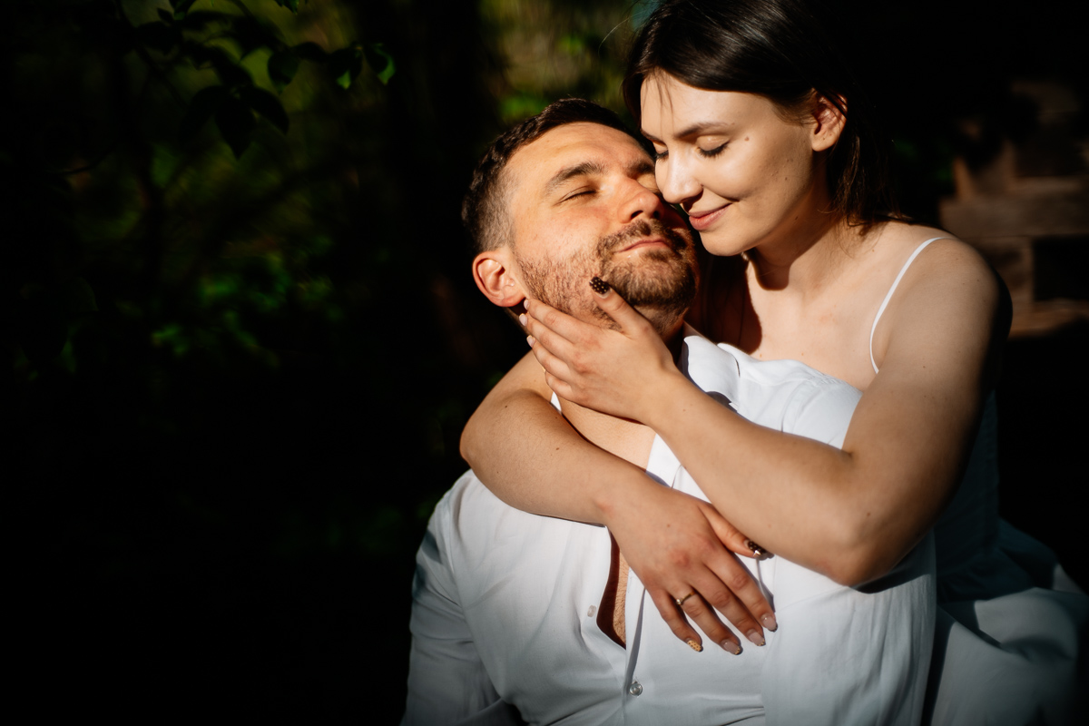Read more about the article Maja & Janek || Sesja narzeczeńska na Roztoczu || Czartowe Pole